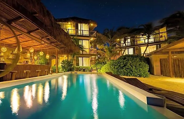 Akkuun Adults Only Hotel 3*